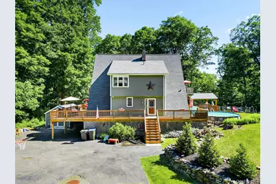 17 Hilltop Avenue, Newburgh, NY 12550 - Photo 4