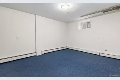 306 Hutchinson Boulevard, Mount Vernon, NY 10552 - Photo 22