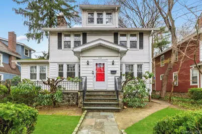 306 Hutchinson Boulevard, Mount Vernon, NY 10552 - Photo 2