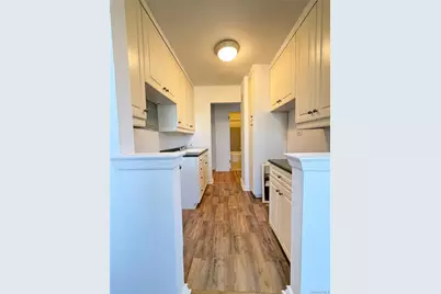 5715 Mosholu Avenue #7H, Bronx, NY 10471 - Photo 8