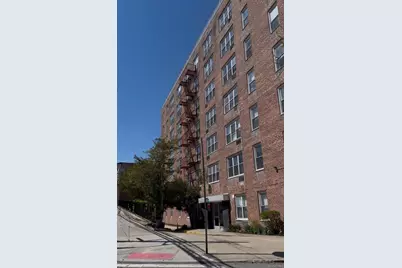 5715 Mosholu Avenue #7H, Bronx, NY 10471 - Photo 10
