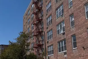 5715 Mosholu Ave, Bronx, NY 10471 - Photo 10