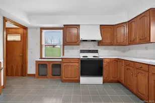 74 Hudson Terrace, Marlboro, NY 12542 - Photo 18