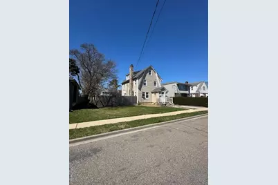 261 Rutland Road, Freeport, NY 11520 - Photo 2