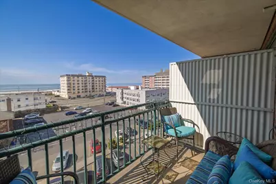 333 E Broadway #4H, Long Beach, NY 11561 - Photo 8