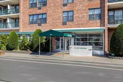 333 E Broadway #4H, Long Beach, NY 11561 - Photo 2