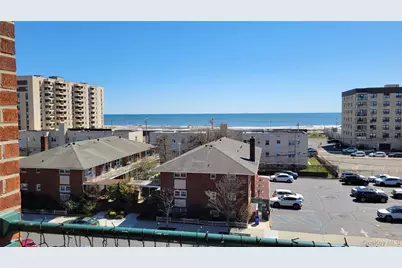 333 E Broadway #4H, Long Beach, NY 11561 - Photo 2