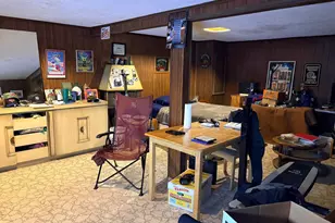 66 40th St, Islip, NY 11751 - Photo 10