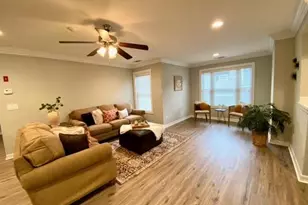 204 Vista View Dr, Farmingville, NY 11738 - Photo 6