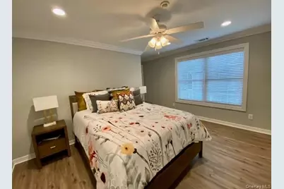 204 Vista View Drive #204, Farmingville, NY 11738 - Photo 8