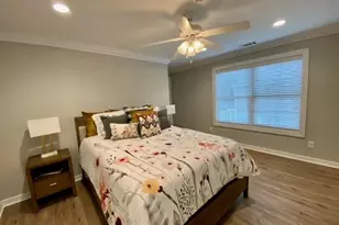 204 Vista View Dr, Farmingville, NY 11738 - Photo 8