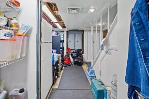 3976 Wicks Ave, Seaford, NY 11783 - Photo 20