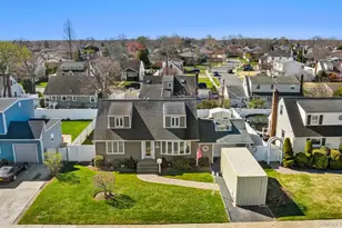 3976 Wicks Ave, Seaford, NY 11783 - Photo 34