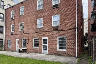 89-11 32nd Ave, East Elmhurst, NY 11369 - Photo 16