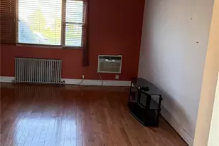 1013 Rottkamp St, Valley Stream, NY 11580 - Photo 4