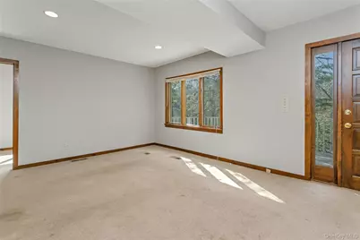 147 Stoneleigh Avenue, Carmel, NY 10512 - Photo 8