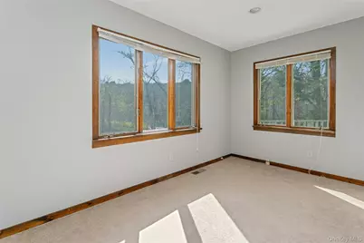 147 Stoneleigh Avenue, Carmel, NY 10512 - Photo 16