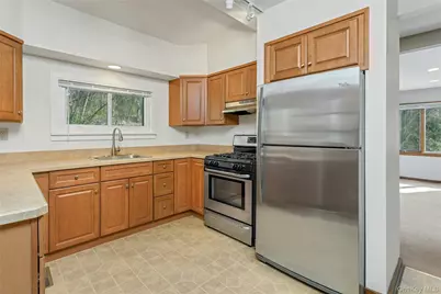 147 Stoneleigh Avenue, Carmel, NY 10512 - Photo 14