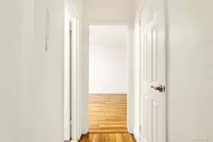 104-20 68th Dr, Forest Hills, NY 11375 - Photo 20