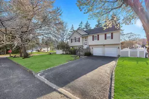 4 Jerome St, Smithtown, NY 11787 - Photo 4