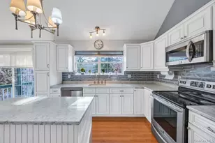 4 Jerome St, Smithtown, NY 11787 - Photo 22