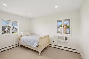 48 Roxbury Dr, Commack, NY 11725 - Photo 12