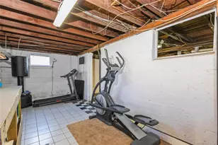 146 Swezey Ln, Middle Island, NY 11953 - Photo 32