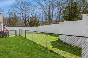 146 Swezey Ln, Middle Island, NY 11953 - Photo 44