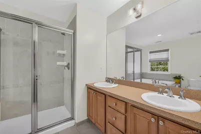 40 Eagle Circle, Bohemia, NY 11716 - Photo 20