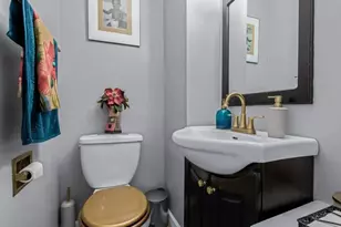 658 Pine St, Brooklyn, NY 11208 - Photo 10