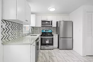 422 Autumn Ave, Brooklyn, NY 11208 - Photo 10