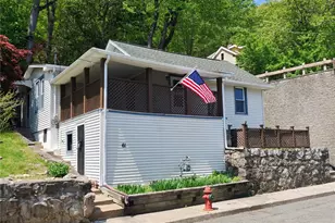 61 Kleitz Ave, Highland Falls, NY 10928 - Photo 2