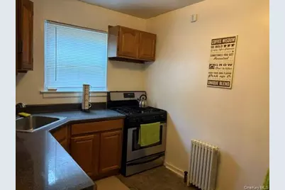 260-55 Langston Avenue #E-1, Glen Oaks, NY 11004 - Photo 10