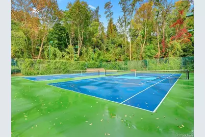 260-55 Langston Avenue #E-1, Glen Oaks, NY 11004 - Photo 16