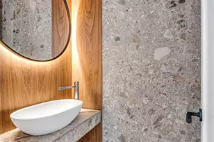 18 W 70th St, New York, NY 11023 - Photo 10