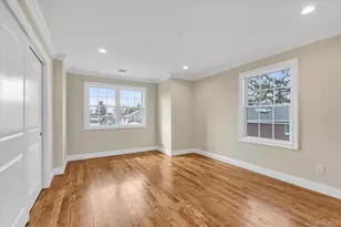 11 Evelyn Ct, Syosset, NY 11791 - Photo 20