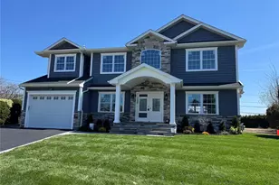 11 Evelyn Ct, Syosset, NY 11791 - Photo 6