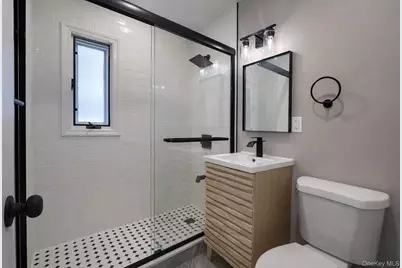 706 Leggett Place, Whitestone, NY 11357 - Photo 8