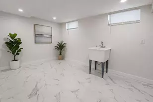 7-06 Leggett Pl, Whitestone, NY 11357 - Photo 10