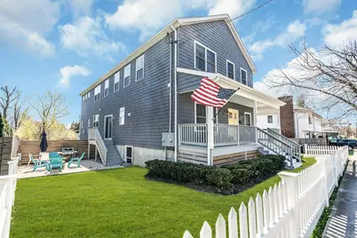 215 North Street, Greenport, NY 11944 - Photo 1