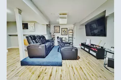 180 Country Road, Medford, NY 11763 - Photo 34