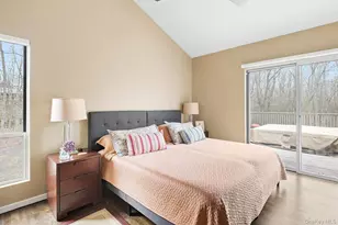 76 Island View Dr W, Sag Harbor, NY 11963 - Photo 18