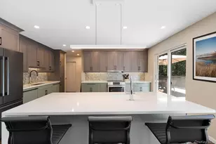 76 Island View Dr W, Sag Harbor, NY 11963 - Photo 12
