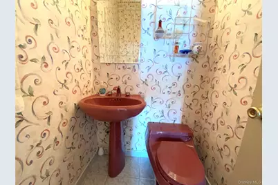 27110 Grand Central Parkway #23O, Floral Park, NY 11005 - Photo 12