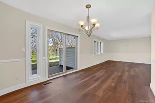 51 Jefferson Oval, Yorktown Heights, NY 10598 - Photo 12