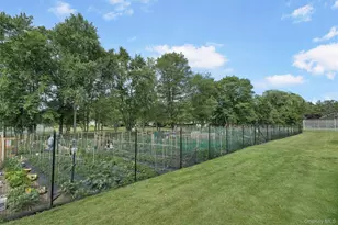 51 Jefferson Oval, Yorktown Heights, NY 10598 - Photo 46