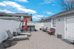 146-07 17th Ave, Whitestone, NY 11357 - Photo 20