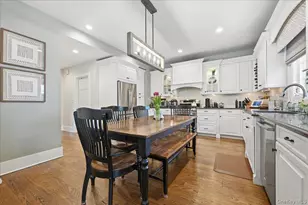 130 Wellington Rd, Mineola, NY 11501 - Photo 16
