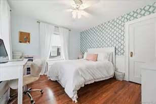 130 Wellington Rd, Mineola, NY 11501 - Photo 30