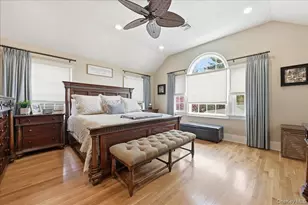 130 Wellington Rd, Mineola, NY 11501 - Photo 24